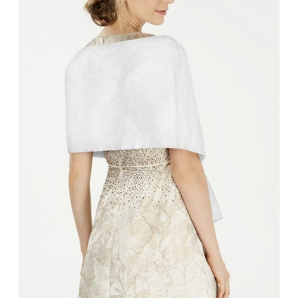 Calvin Klein SATIN Pull-Through Shawl Size MEDIUM IVORY cape - Picture 2 of 6